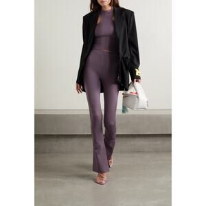 Off-White Embossed Stretch purple leggings and crop top outfit size large